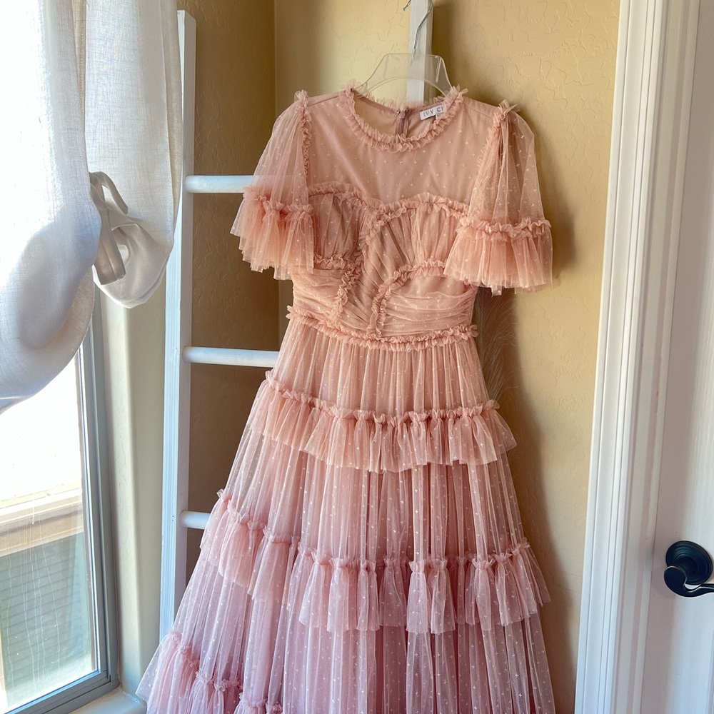 Elegant Pink Women’s Dress